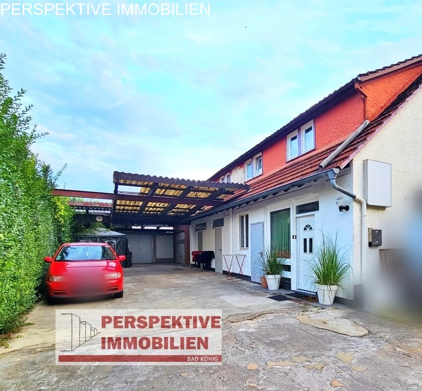 Einfamilienhaus mit Lagerräumen, Halle, Werkstatt etc. Einfamilienhaus mit Lagerräumen, Halle, Werkstatt etc.