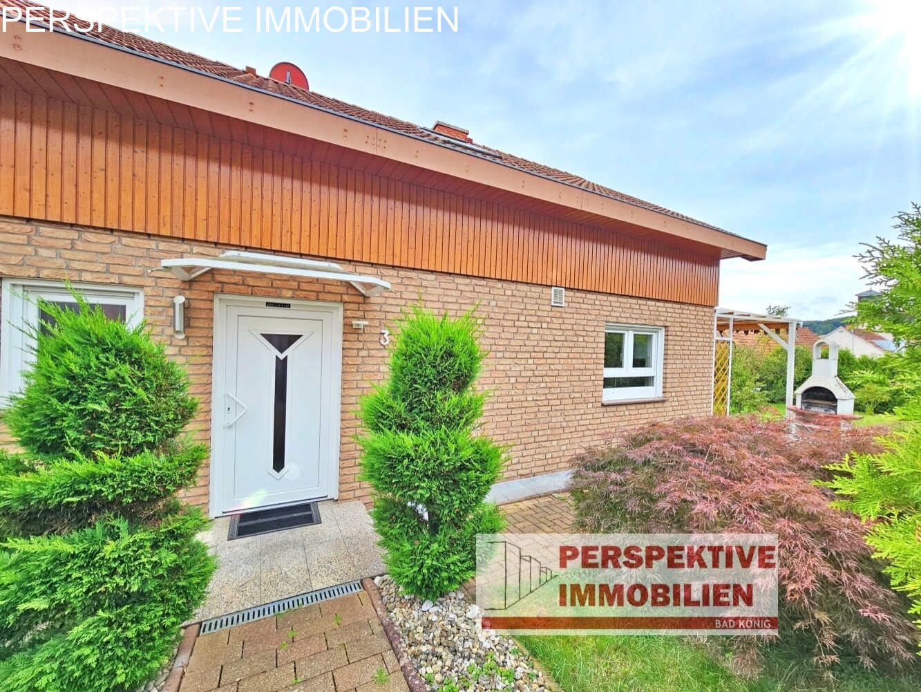 Modernes freistehendes 1-Familienhaus + Baugrundstück in ruhiger Lage Modernes freistehendes 1-Familienhaus + Baugrundstück in ruhiger Lage