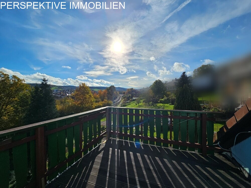 Hier schlummert eine Perle - Einfamilienhaus mit Einliegerwohnung Hier schlummert eine Perle - Einfamilienhaus mit Einliegerwohnung